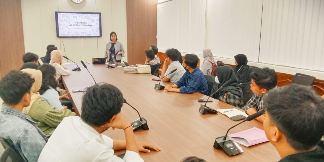 Upgrade Skill dengan ikuti OMEK atau Organisasi Mahasiswa Ekstra Kampus